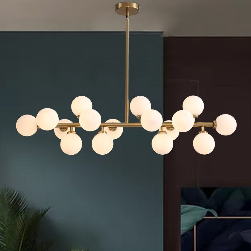 Luminaire linéaire à suspension Sputnik à 16 lumières, style moderne du milieu du siècle, en laiton doré, 40 po, avec globe en verre dépoli pour salle à manger