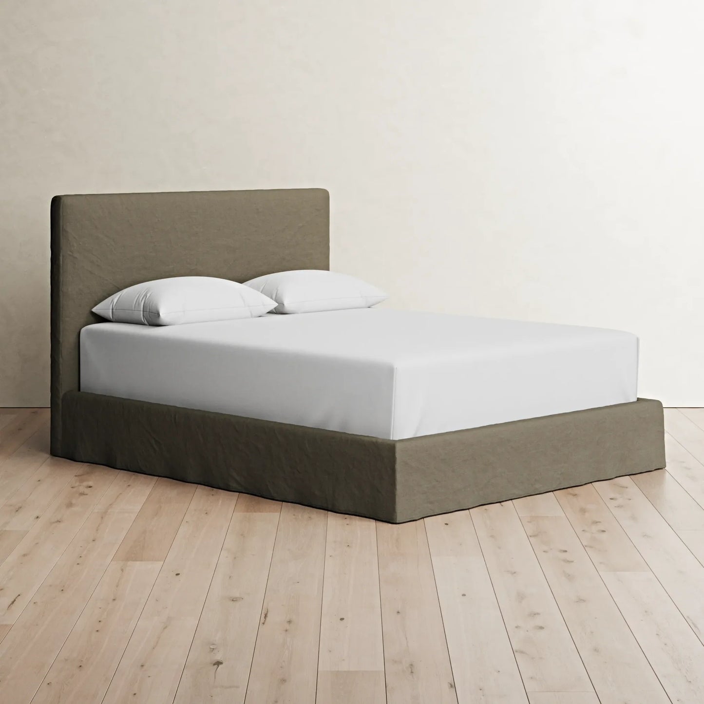 Joni Bed: Headboard and Rails