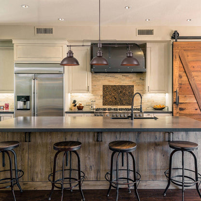 Suspension à 3 lumières à dôme de style industriel et rustique, en métal, pour îlot de cuisine, finition bronze huilé.