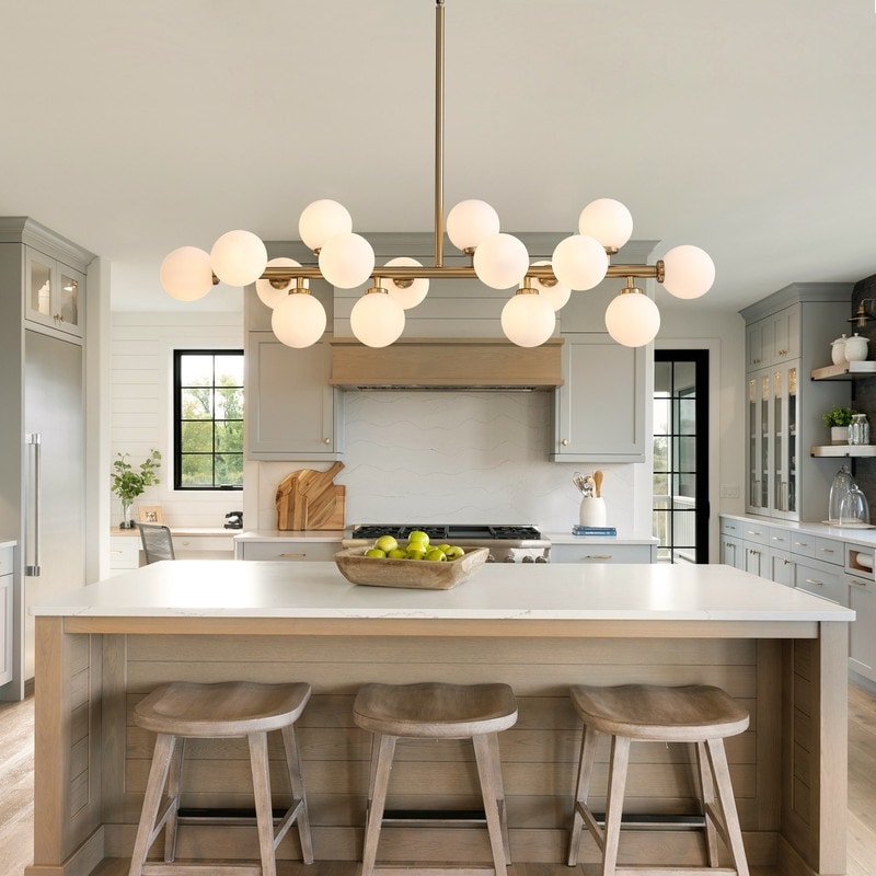 Luminaire linéaire à suspension Sputnik à 16 lumières, style moderne du milieu du siècle, en laiton doré, 40 po, avec globe en verre dépoli pour salle à manger