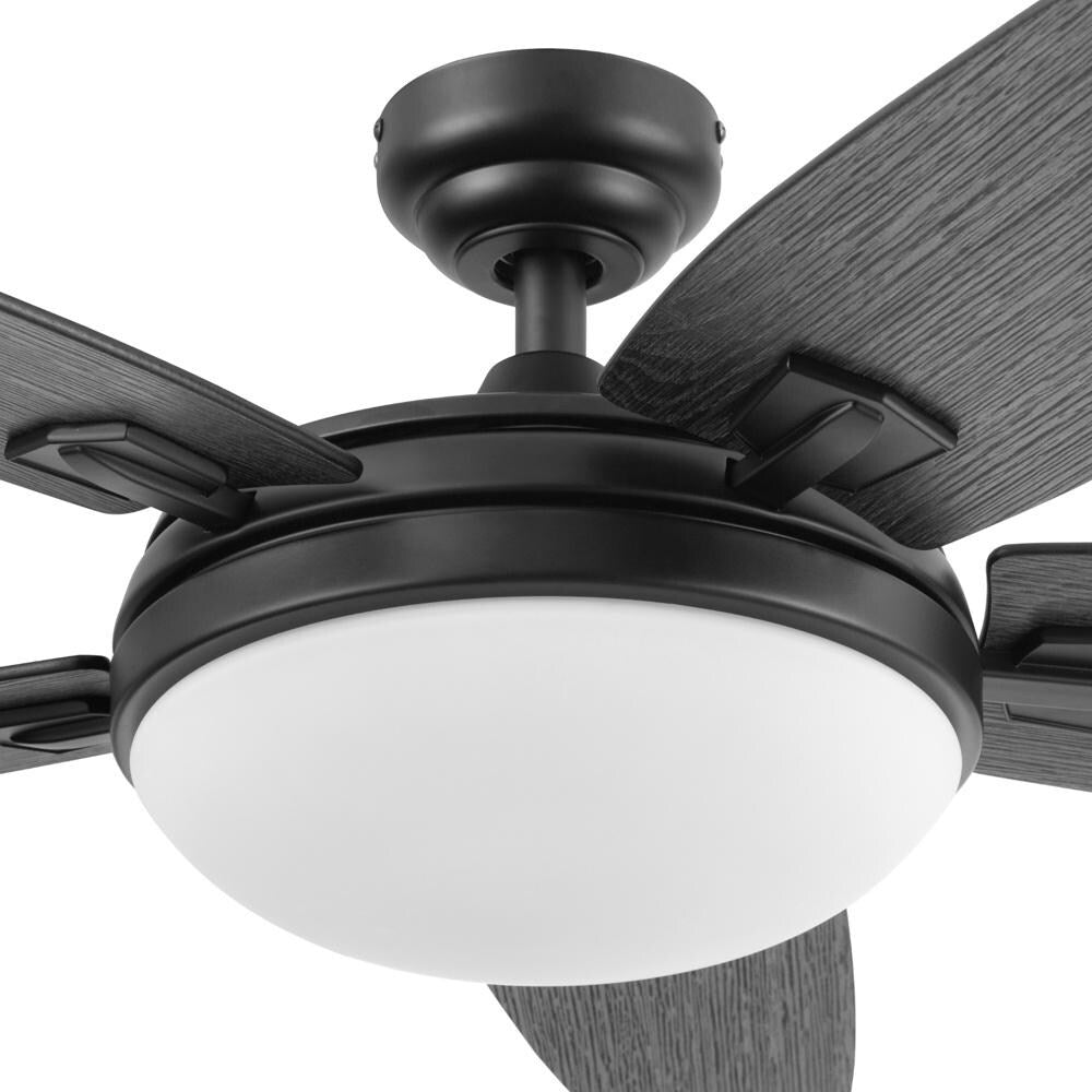 Ventilateur de plafond Honeywell Carmel 48 pouces avec éclairage intégré et télécommande
