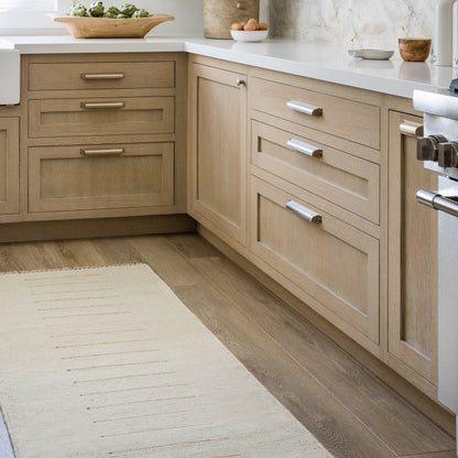 Tapis tissé à la main Pure Salt x Momeni Corfu, couleur ivoire