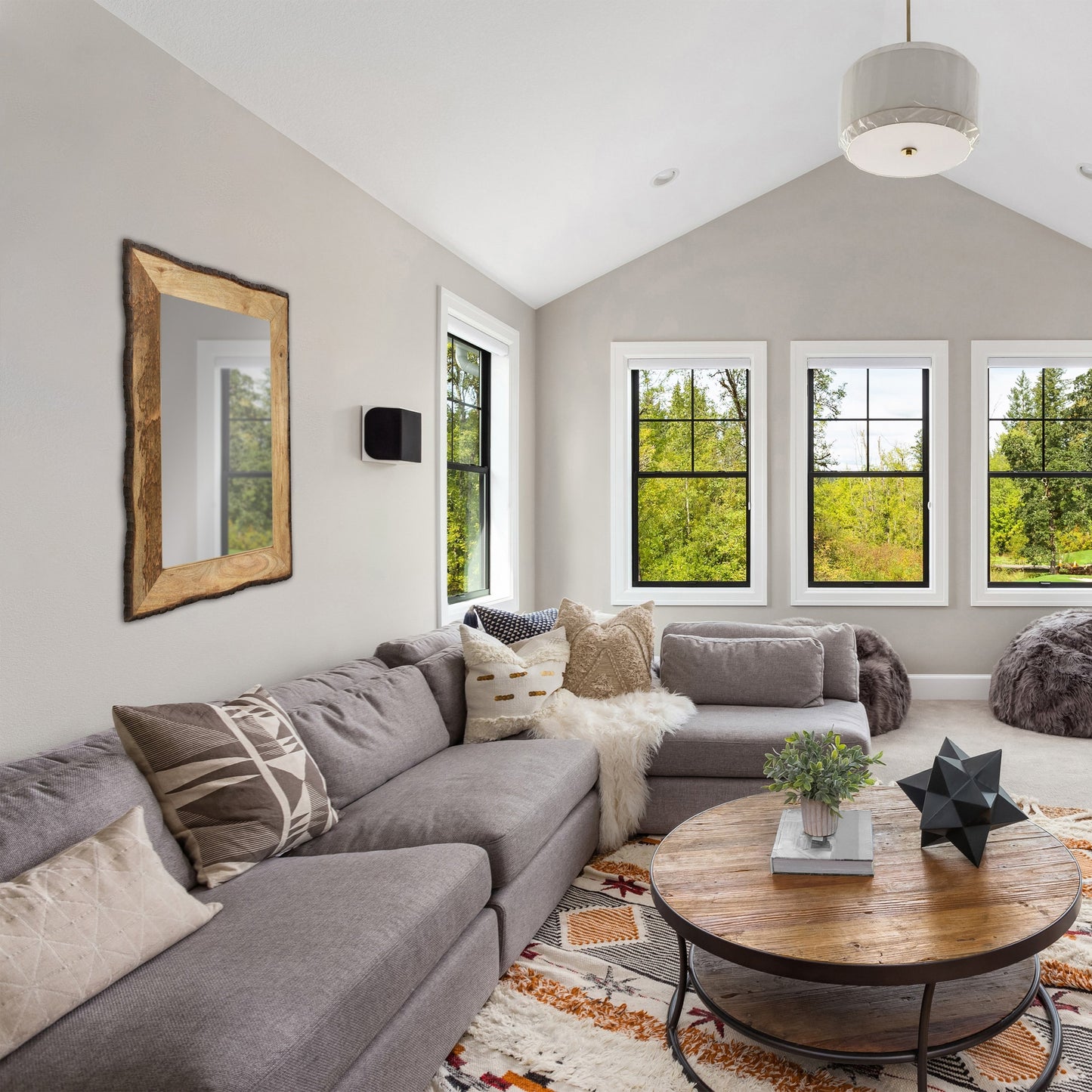 Lamont River of Goods Miroir mural rectangulaire en bois et verre marron et beige - 39 x 1,25 x 28 pouces