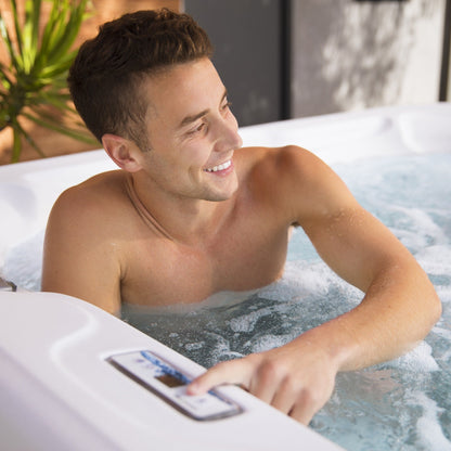 Spa Lifesmart LS450DX 7 places, 22 jets, 110v, prêt à brancher, avec cascade.