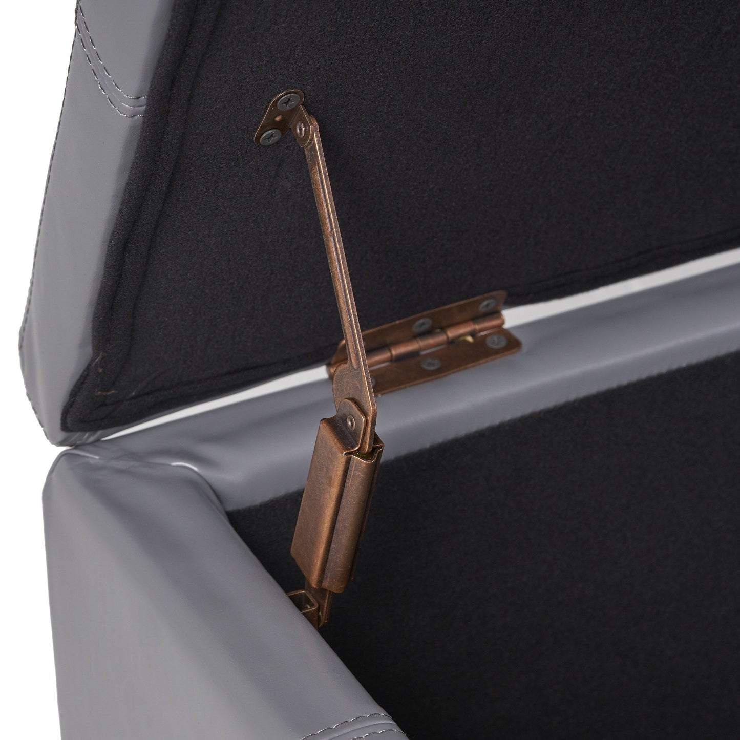 Banc de rangement Lucinda en simili cuir de Christopher Knight Home - 130,5 cm L x 44,5 cm l x 41,3 cm H