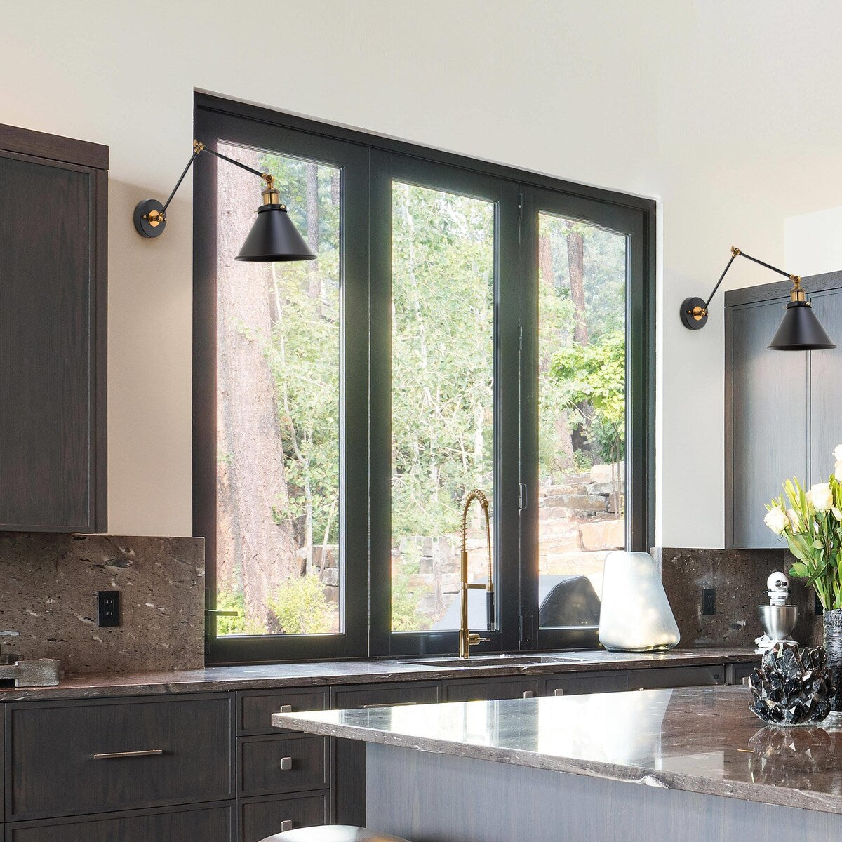 Malryn Lot de 2 appliques murales modernes à bras oscillant réglables, à brancher ou à câbler