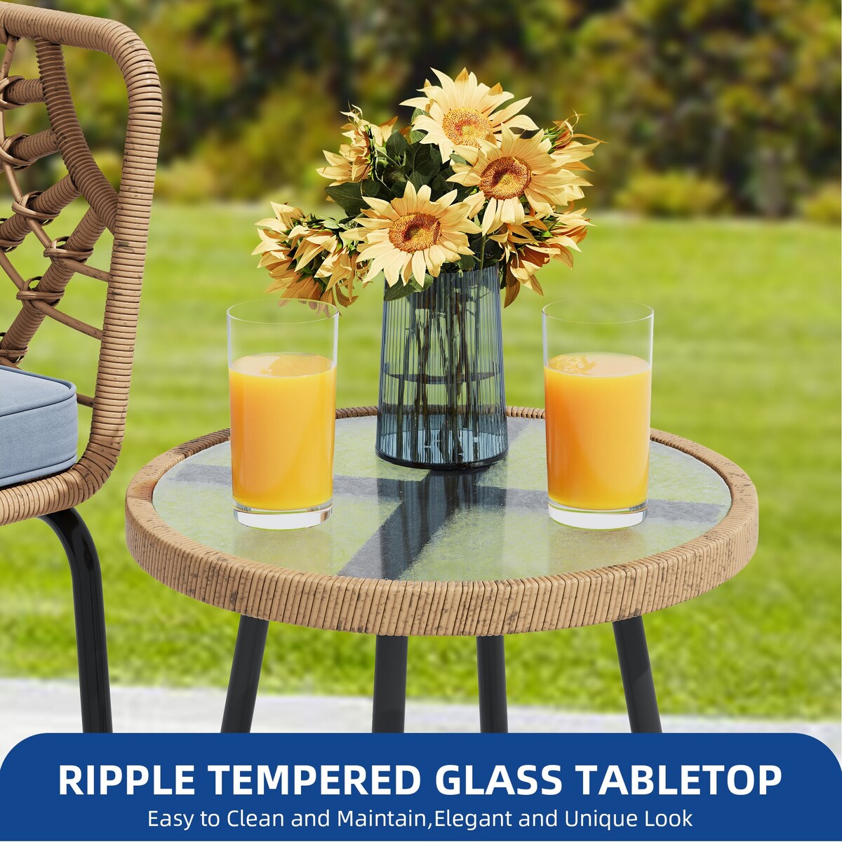 Moasis Ensemble de meubles de jardin en osier pour terrasse, composé de 3 pièces : 2 chaises et une table basse.