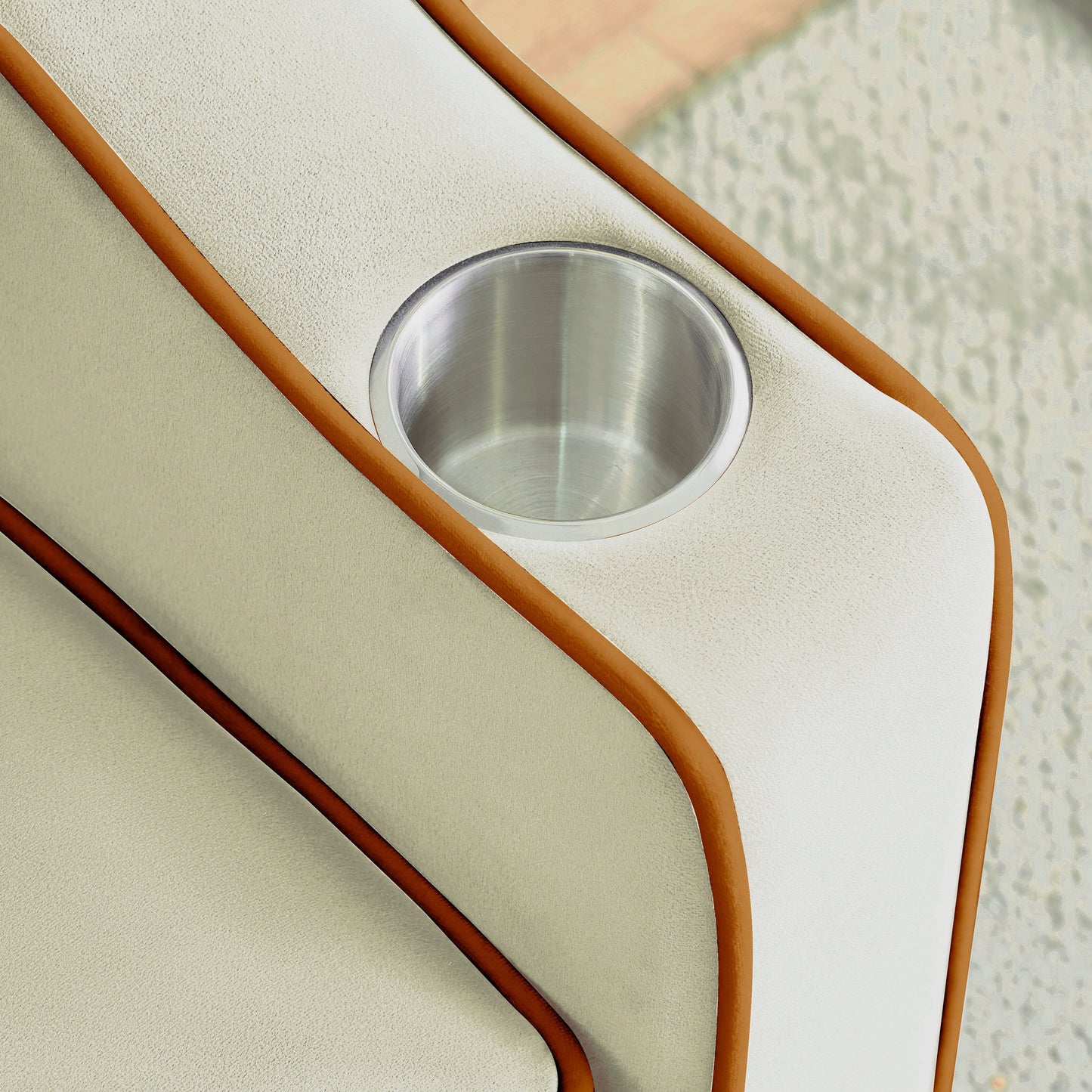 Canapé-lit moderne 70.86 3 en 1, simple, convertible, avec dossier réglable et port de charge USB pour le salon.