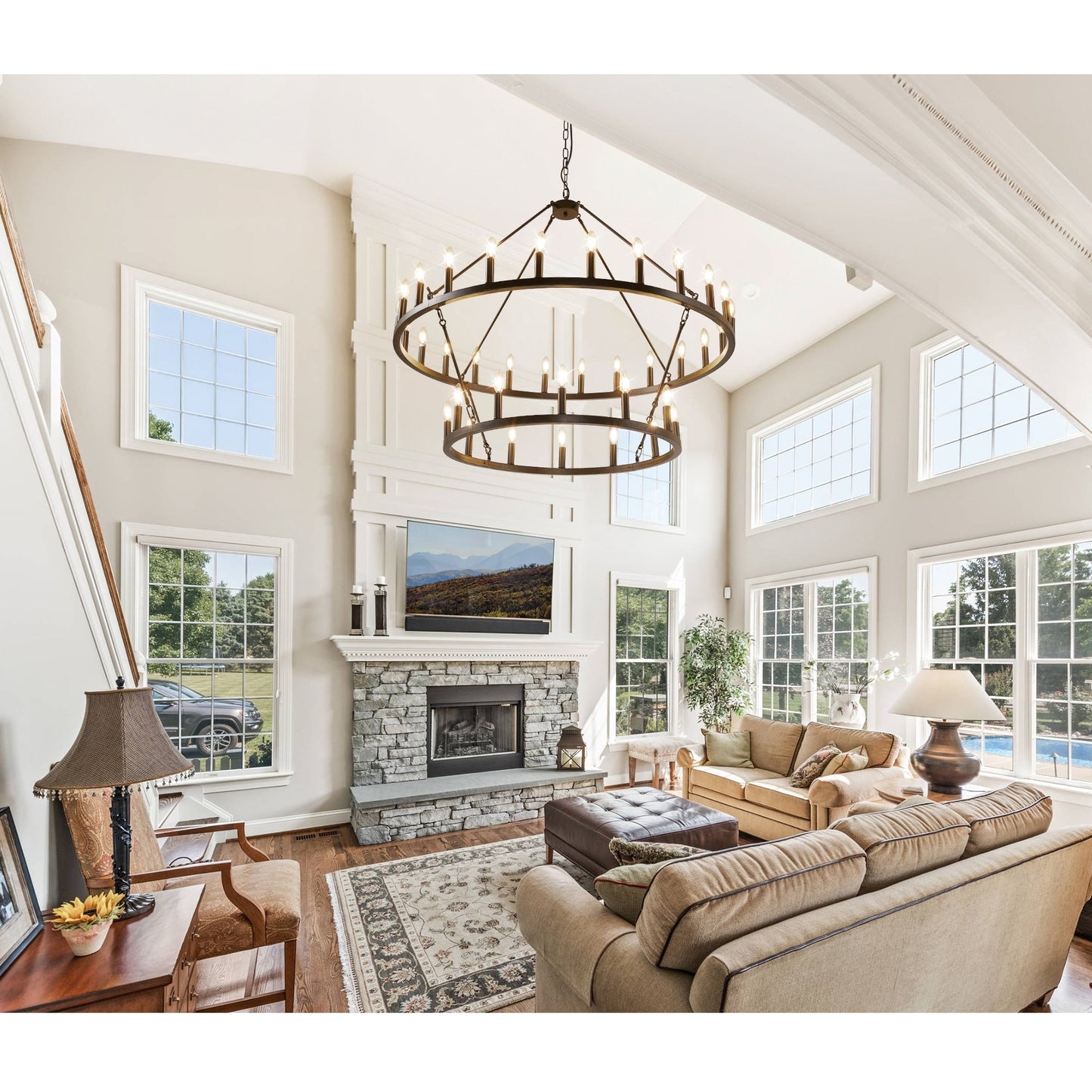 Luminaire suspendu moderne style ferme, lustre à 2 niveaux en forme de roue de charrette, grand luminaire pour plafond haut.