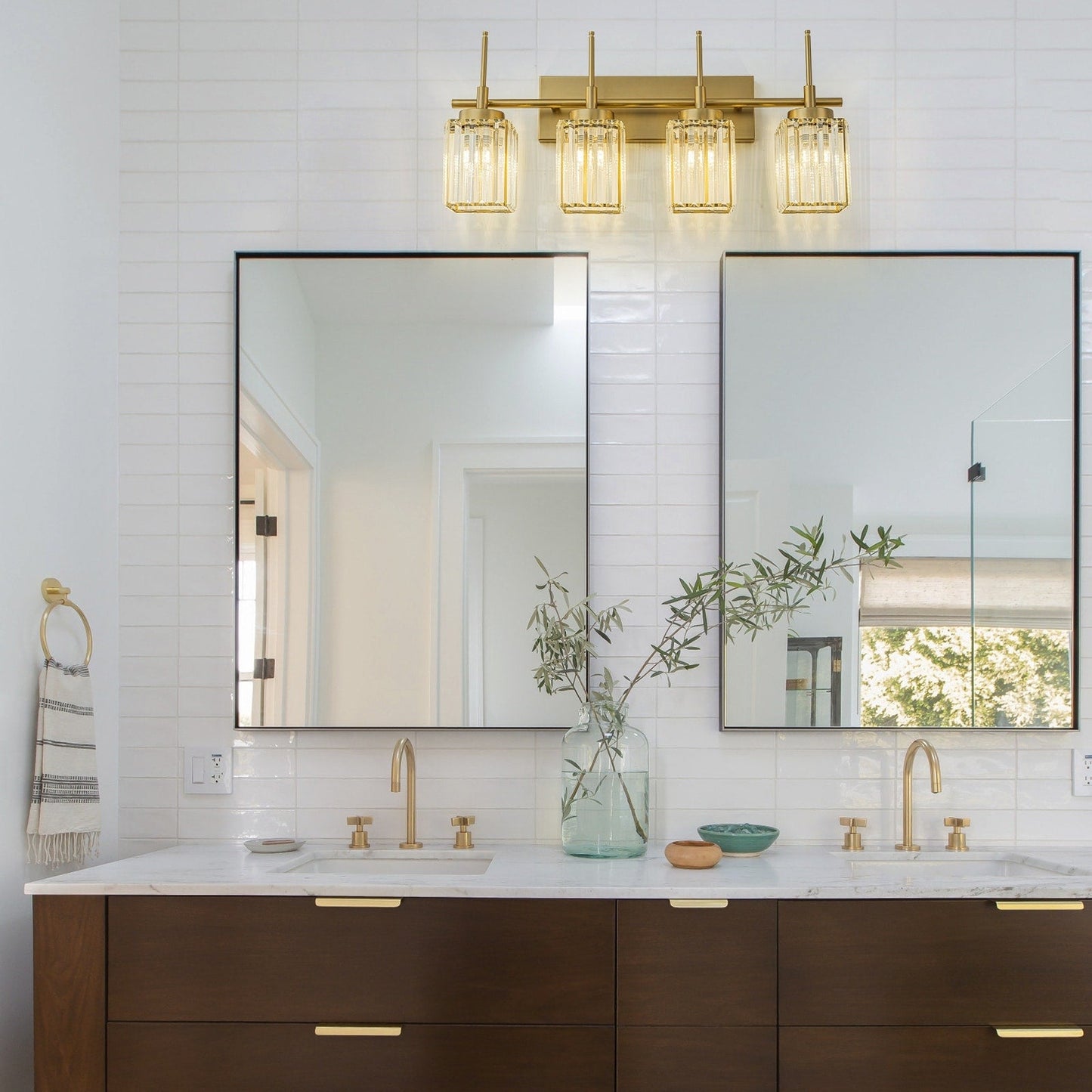 Applique murale moderne dorée à intensité variable, cylindre glamour, cristal, pour salle de bain, luminaire mural.