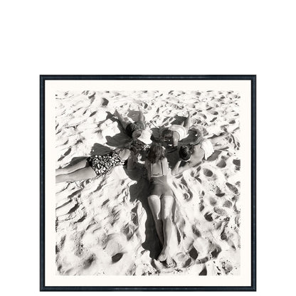 Nostalgia Collection - Beach Meeting C. 1950