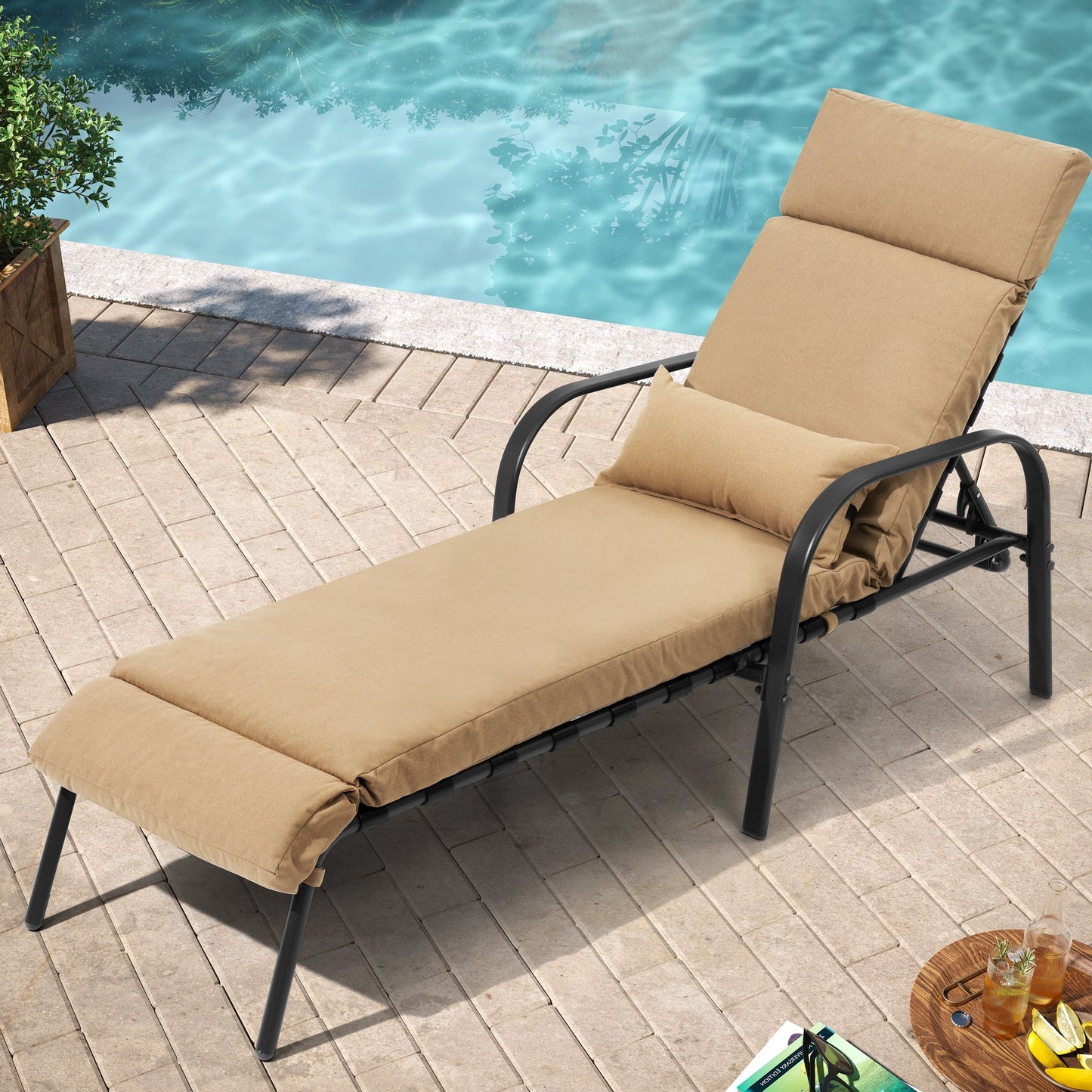 Chaise longue de jardin réglable avec coussin pour extérieur, pour terrasse, plage ou bord de piscine