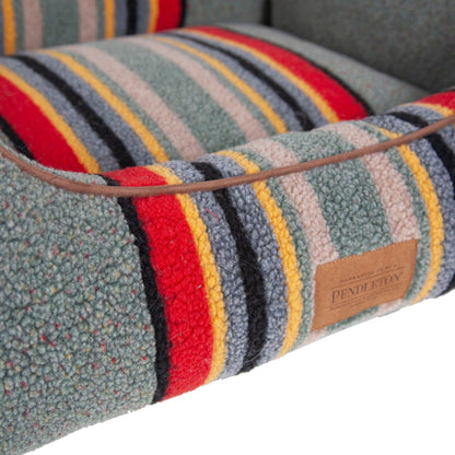 Couchon pour chien Pendleton Vintage Camp Kuddler