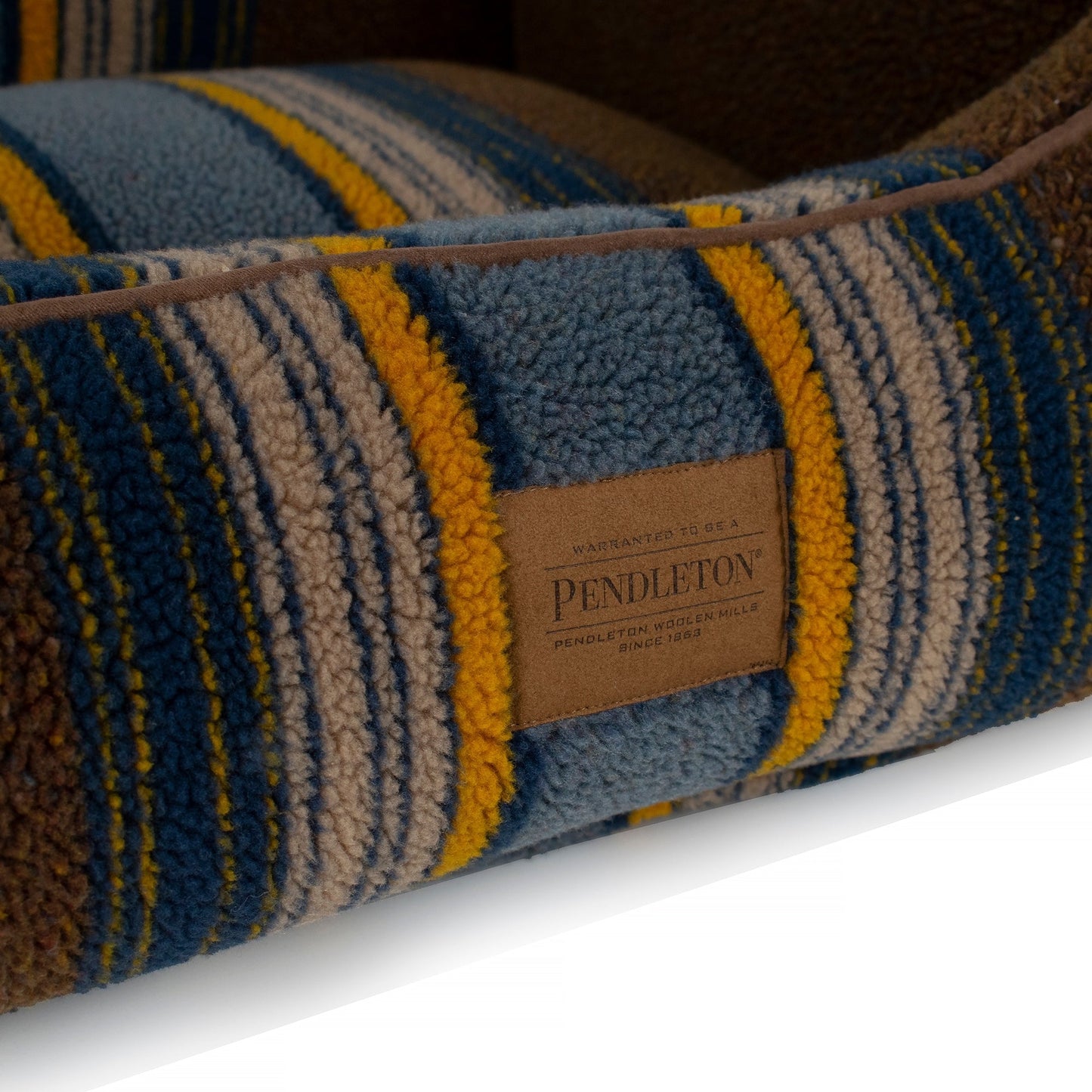 Couchon pour chien Pendleton Vintage Camp Kuddler