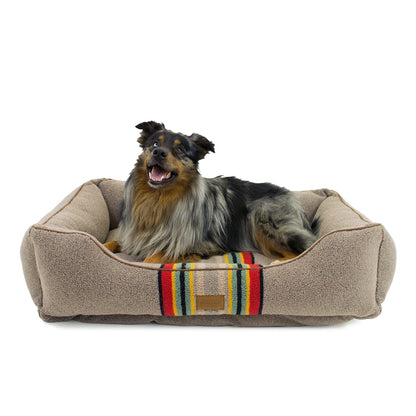 Couchon pour chien Pendleton Vintage Camp Kuddler