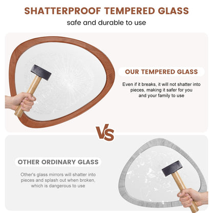 Miroir mural asymétrique en forme de galet avec cadre en pin.