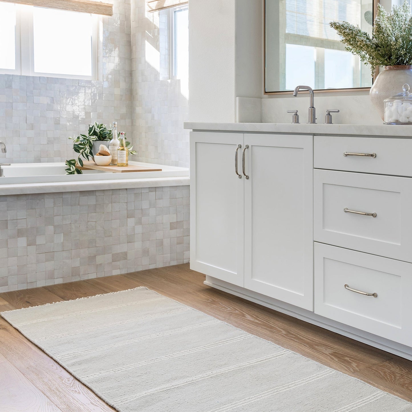 Tapis Pure Salt x Momeni Caseres, Bleu clair