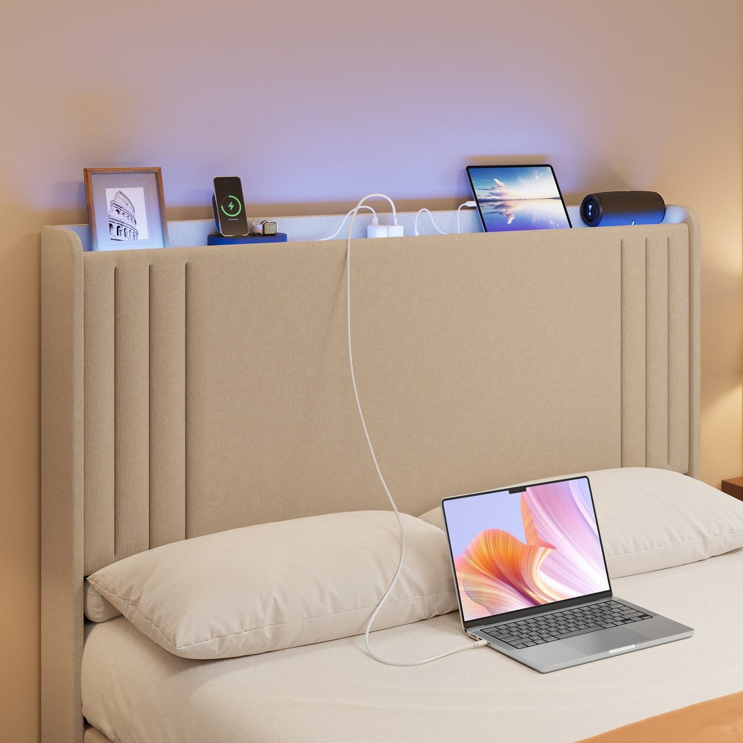 Lit capitonné avec chevet à oreilles et capitonnage vertical, taille Queen/Double