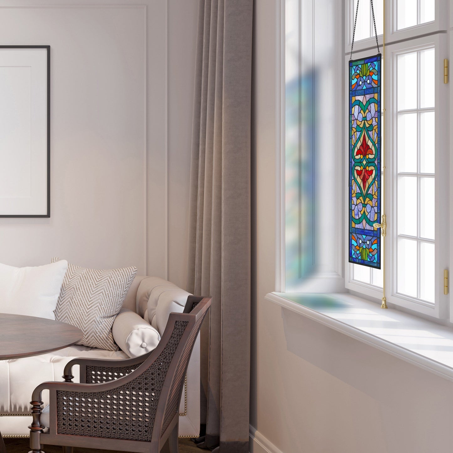 Panneau de fenêtre en verre dépoli à motifs de fleur de lis de style victorien de River of Goods - 24,1L x 0,6W x 91,4H (cm)