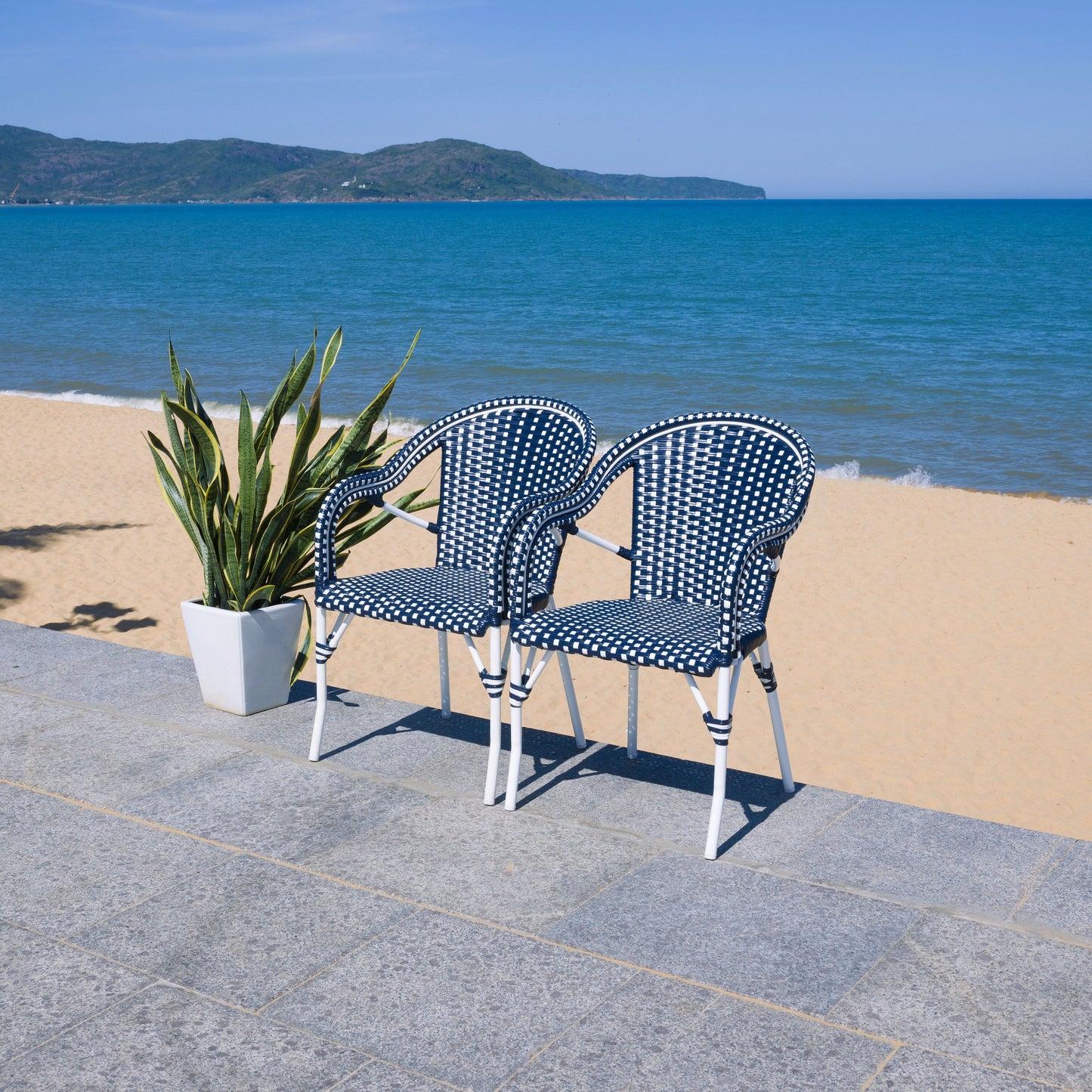 Fauteuil à accoudoirs SAFAVIEH Doreth (lot de 2) - 23L x 36P x 25H