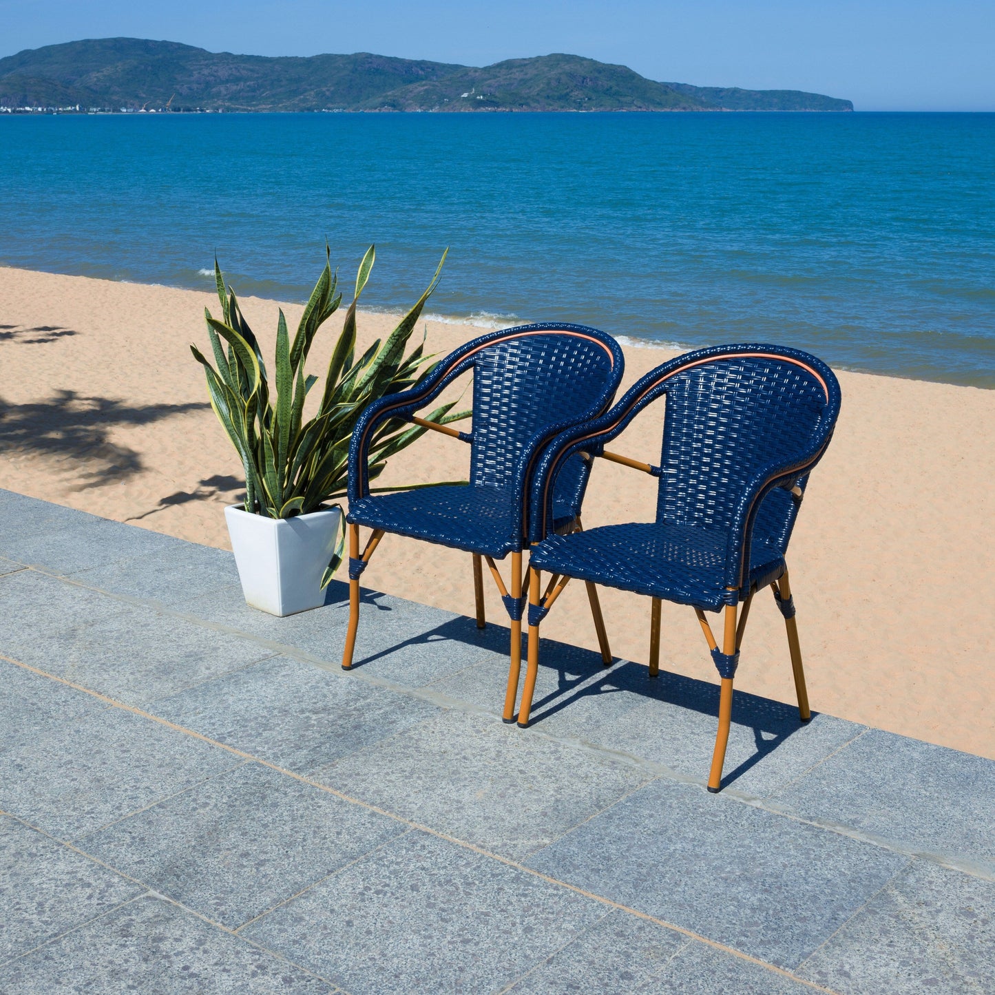 Fauteuil à accoudoirs SAFAVIEH Doreth (lot de 2) - 23L x 36P x 25H