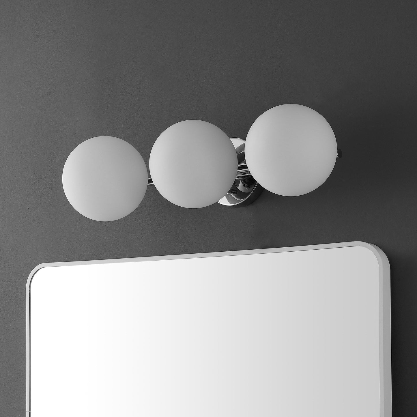 Applique murale Lambrini 21 traditionnelle de SAFAVIEH (3 ampoules) - 6 W x 8 P x 21 H - 21Lx8Px6H