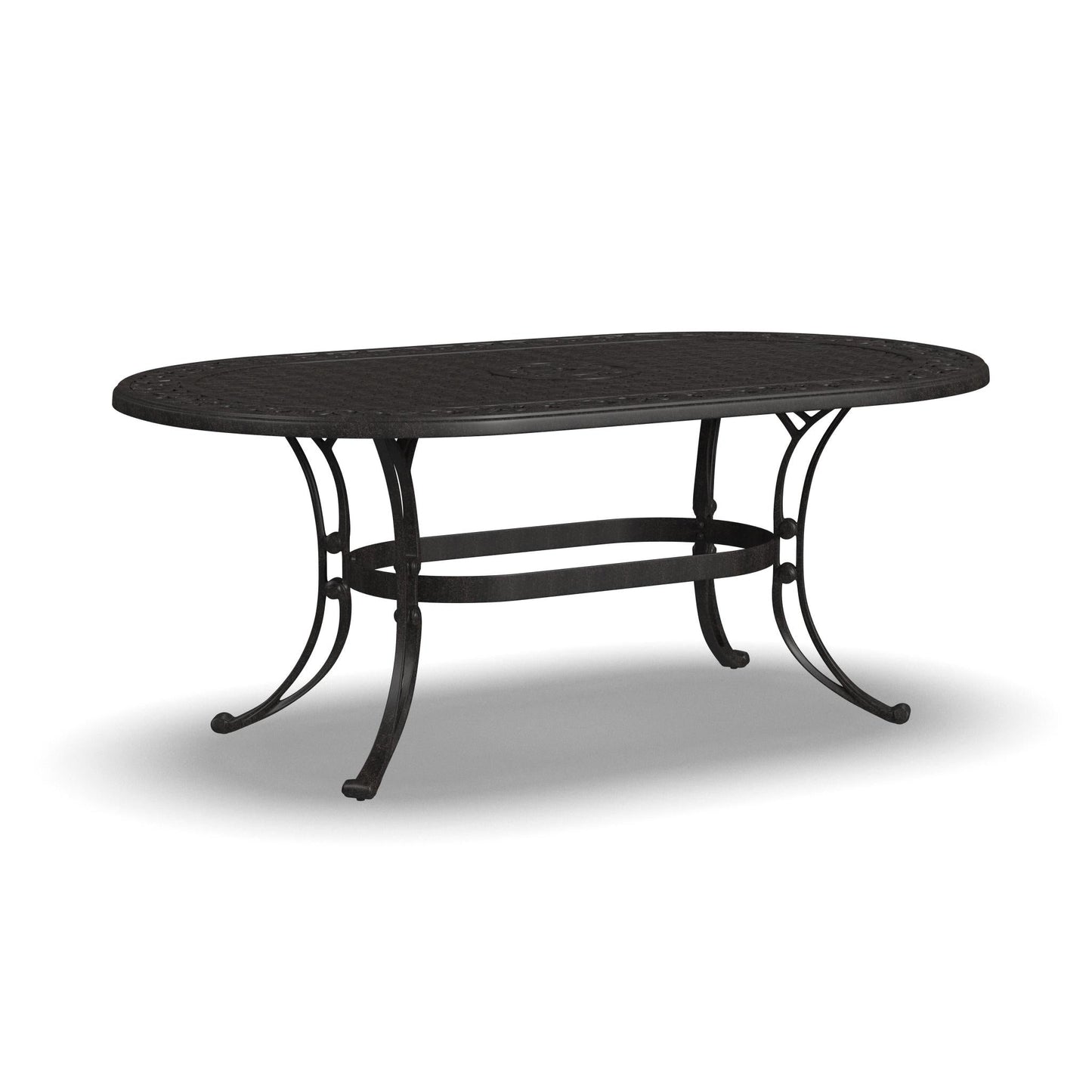 Ensemble de repas d'extérieur Sanibel en aluminium bronze, 7 pièces, comprenant une table ovale de 72 pouces et six chaises à accoudoirs de Homestyles.