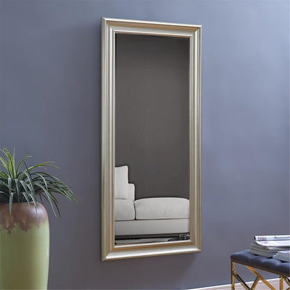 Grand miroir, miroir pleine taille, miroir rectangulaire mural suspendu avec cadre en faux bois lisse.