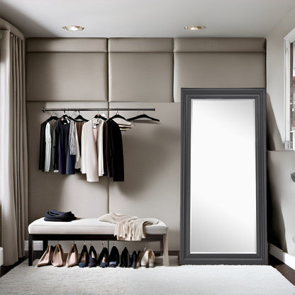 Grand miroir, miroir pleine taille, miroir rectangulaire mural suspendu avec cadre en faux bois lisse.