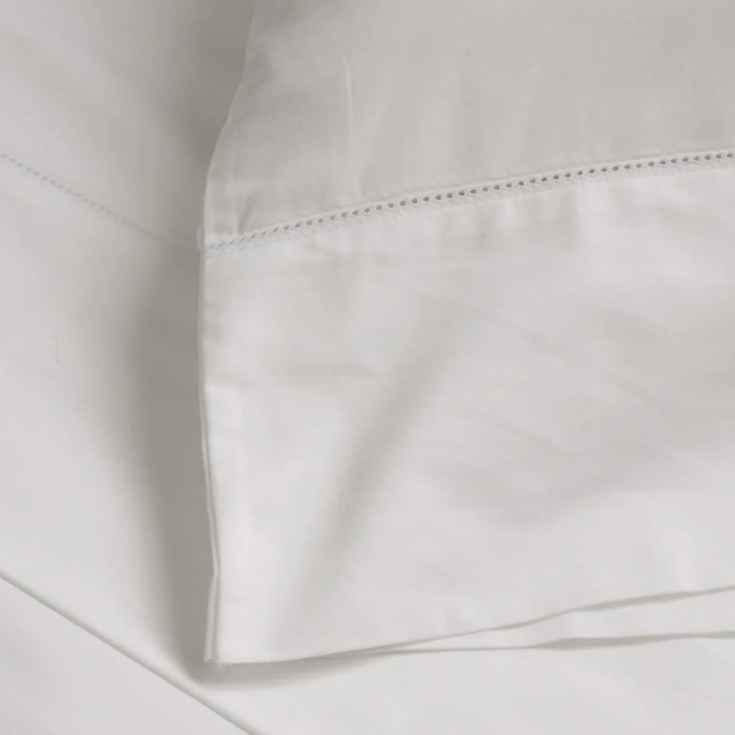 Classico Hemstitch Cotton Sateen Sheet Set