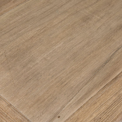 Armoire à deux portes en forme de gable