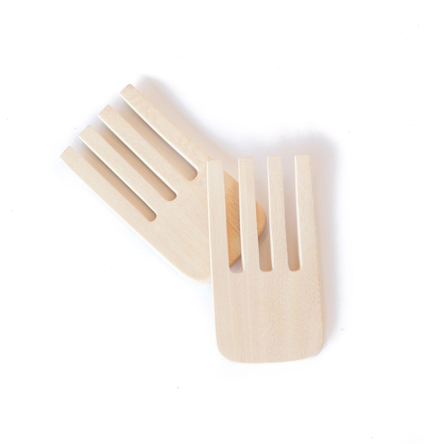 Les mains de Gideon font la salade